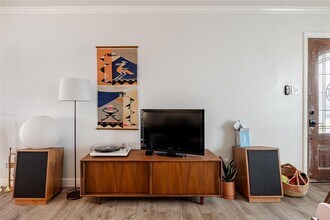 2118 Fordham Ln in Austin, TX - Building Photo - Building Photo
