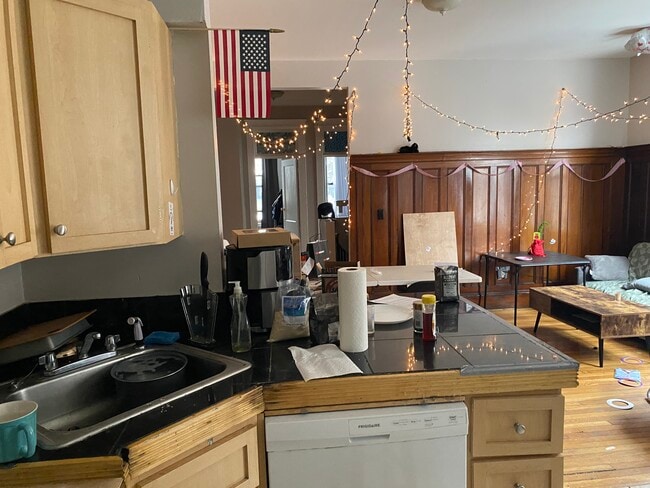 1066 Commonwealth Ave, Unit 24