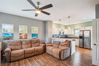 2102 High St in Des Moines, IA - Foto de edificio - Building Photo