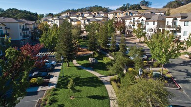 The Boulders at Fountaingrove in Santa Rosa, CA - Building Photo - Building Photo