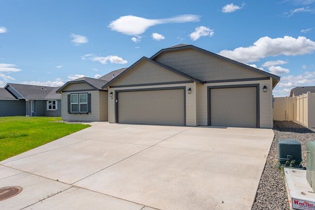 property at 216 Newfield Dr