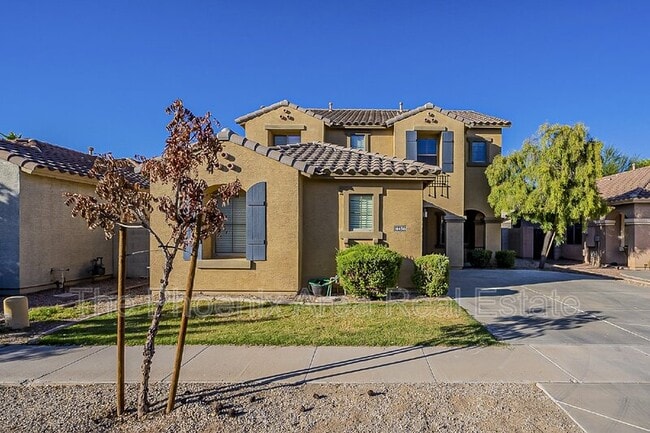 property at 4456 E Oxford Ln