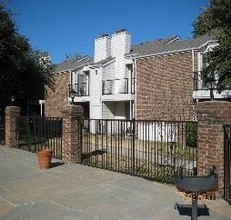 Southridge in Greenville, TX - Foto de edificio - Building Photo