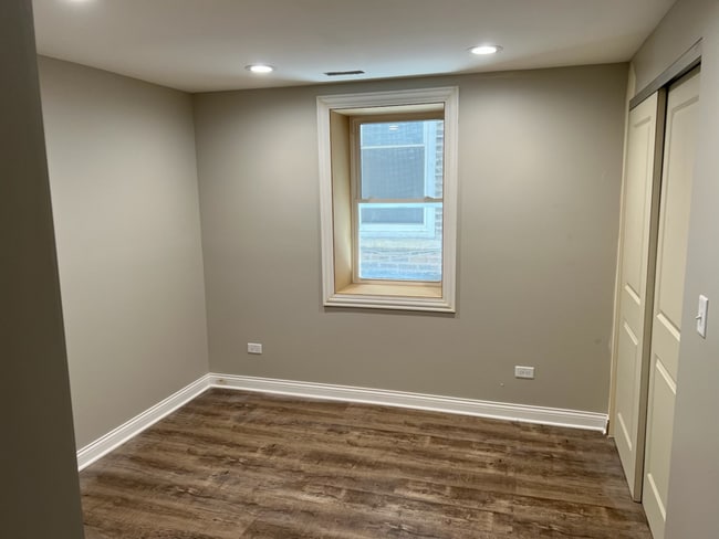 2009 W 21st Pl in Chicago, IL - Foto de edificio - Building Photo