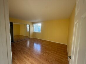 2600 Brookwood Way Dr in Rolling Meadows, IL - Foto de edificio - Building Photo