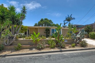 2107 S Tremont St in Oceanside, CA - Building Photo - Building Photo