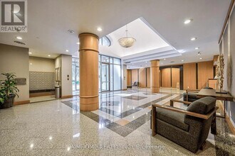 256-1256 Doris Ave in Toronto, ON - Building Photo - Building Photo
