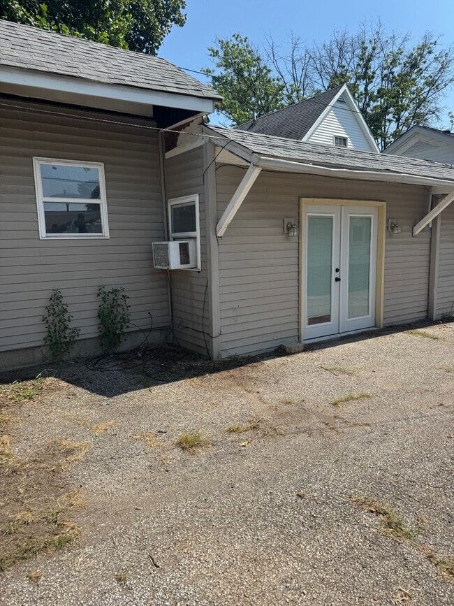 property at 837 11th St