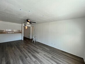 410 Bryan St, Unit 3 in Denton, TX - Building Photo - Building Photo