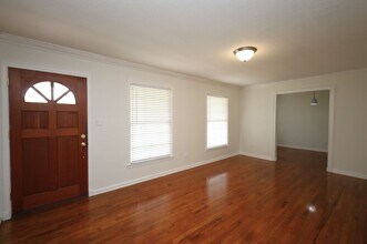 910 Maplewood Dr in Valdosta, GA - Building Photo - Building Photo
