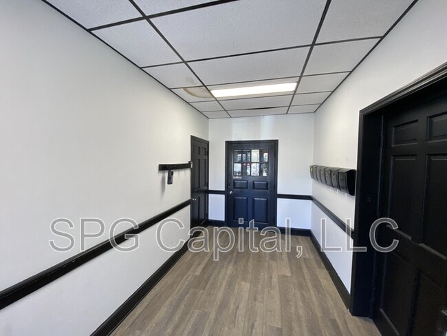 5 Center Square in Hanover, PA - Building Photo - Building Photo