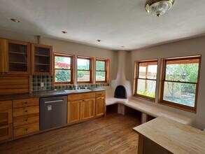 1706 W Alameda St in Santa Fe, NM - Building Photo - Building Photo