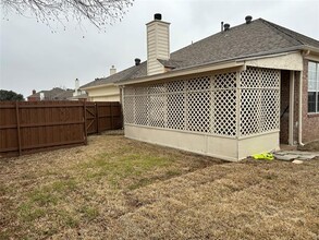 2224 Glacier Ct in Carrollton, TX - Building Photo - Building Photo