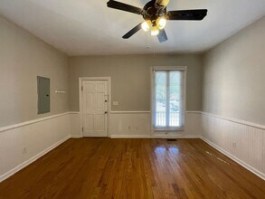 882 Walnut St Ln in Macon, GA - Foto de edificio - Building Photo