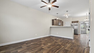 201 Alexa Pl in Jacksonville, NC - Building Photo - Building Photo