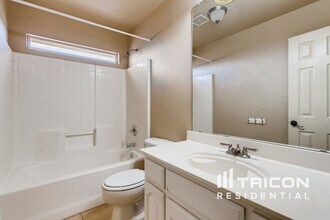 10509 Melrose Ln in Fort Worth, TX - Building Photo - Building Photo