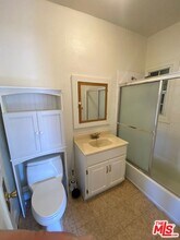 1549 S Wilton Pl in Los Angeles, CA - Building Photo - Building Photo