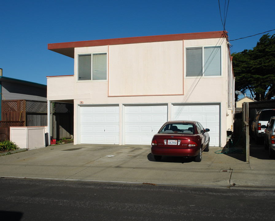 25 San Jose Ave in Pacifica, CA - Building Photo