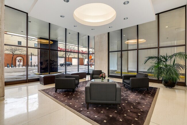 1636 N Wells St in Chicago, IL - Building Photo - Building Photo