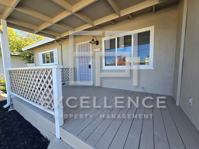 594 Kirk Ave in Sunnyvale, CA - Building Photo - Building Photo