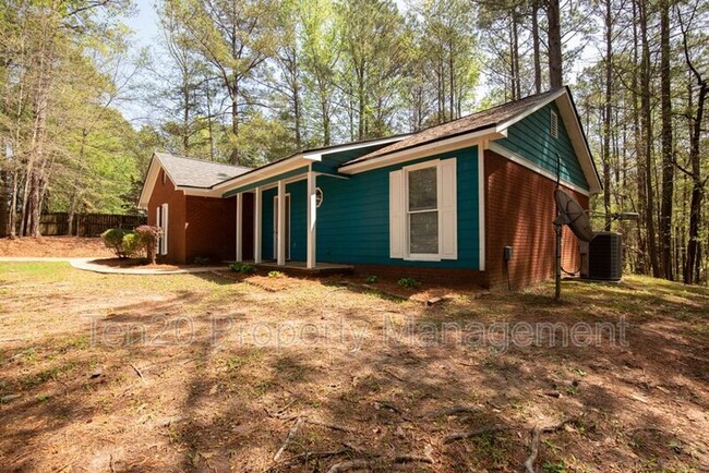 761 Grant Rd in Cataula, GA - Building Photo - Building Photo