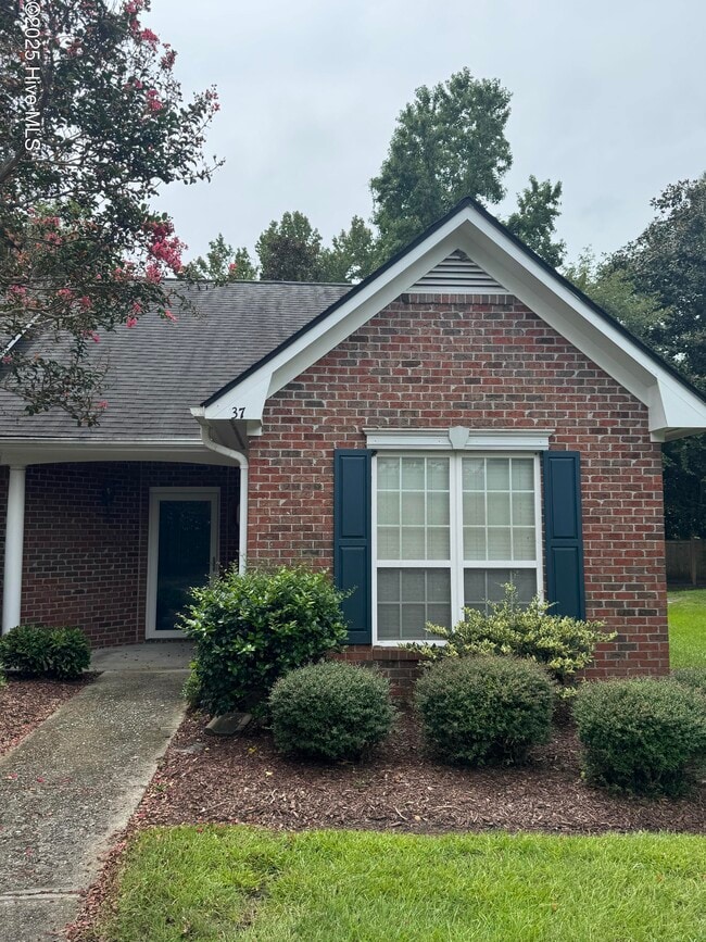 property at 1600 Sturdivant Dr