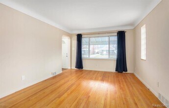 22780 Courtland Ave in Eastpointe, MI - Building Photo - Building Photo