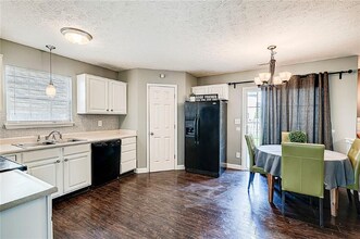 16677 Greensboro Dr in Westfield, IN - Foto de edificio - Building Photo