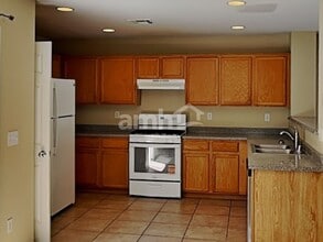 992 Valetta Flat Ave in Las Vegas, NV - Building Photo - Building Photo