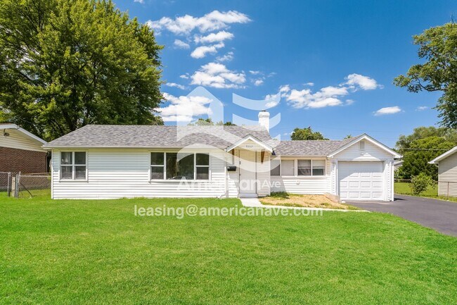 9207 Bobb Ave in St. Louis, MO - Foto de edificio - Building Photo