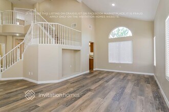1010 Prestige Meadows Pl in Henderson, NV - Building Photo - Building Photo