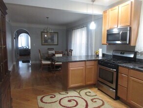 7912 Karlov Ave in Skokie, IL - Building Photo - Building Photo