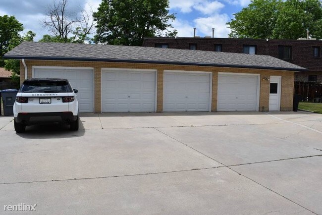 19 Denver Way in Longmont, CO - Building Photo - Building Photo