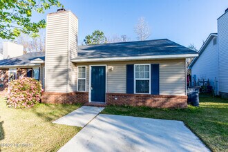 171 Brenda Dr in Jacksonville, NC - Building Photo - Building Photo