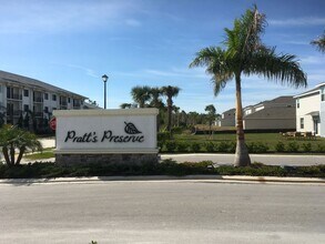 12134 Monterey Pine Ln in Ft. Myers, FL - Building Photo - Building Photo