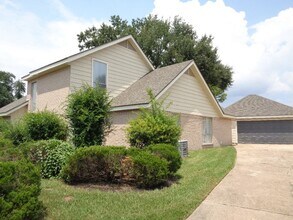 14410 Muirfield Ln in Houston, TX - Building Photo - Building Photo