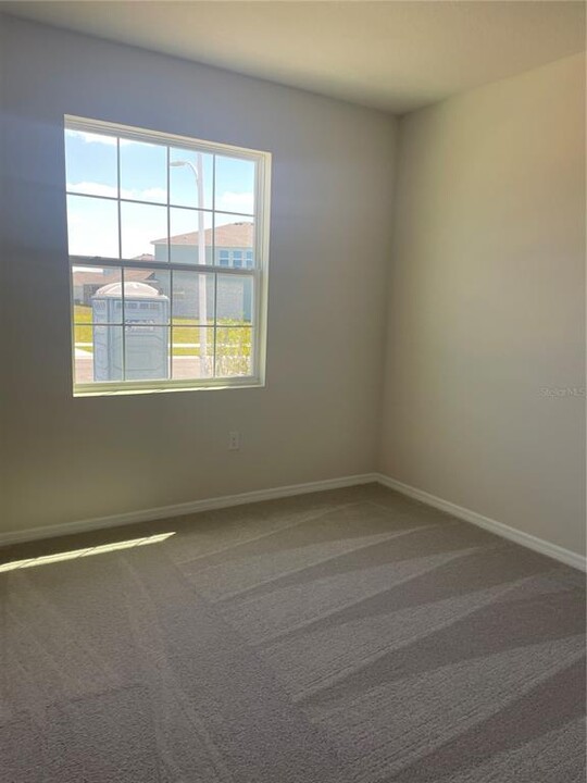 16721 Glacier Bay Loop in Wimauma, FL - Building Photo