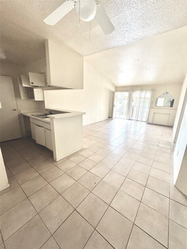 property at 717 Richcrest Dr