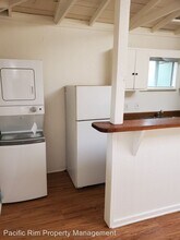135 Athena St-Unit -A&B in Encinitas, CA - Building Photo - Building Photo