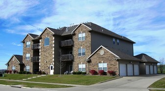 60 E Jefferson St, Unit 1 in North Liberty, IA - Building Photo