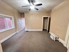 300 W 13th Ave in Homestead, PA - Building Photo - Building Photo