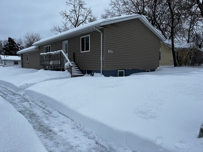 property at 1800 S Grange Ave