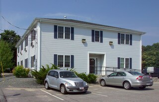 65 Crocker St in Mansfield, MA - Building Photo