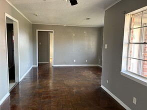 10114 Woodwick St in Houston, TX - Building Photo - Building Photo