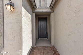 8529 S 67th Dr in Phoenix, AZ - Foto de edificio - Building Photo