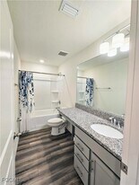 15001 Caspian Tern Ct in North Fort Myers, FL - Building Photo