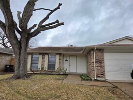 527 Tara Plantation Dr in Richmond, TX - Building Photo