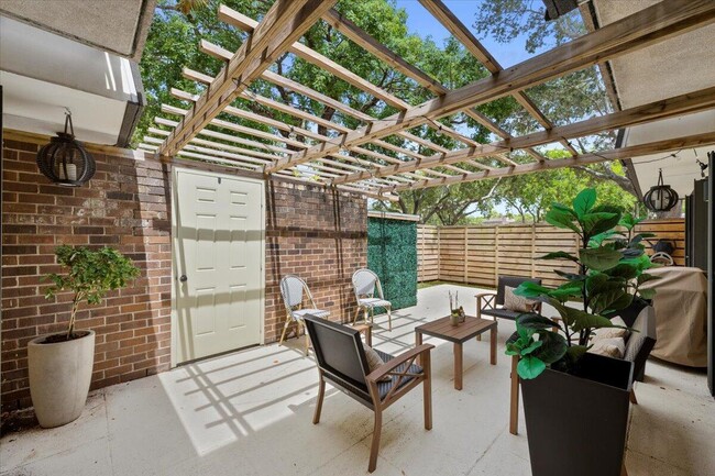 406 4th Terrace