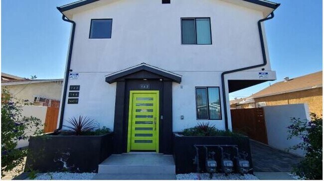 142 W 84th St in Los Angeles, CA - Building Photo - Building Photo