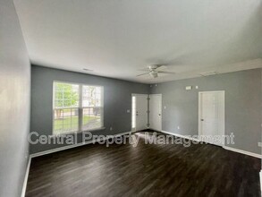 26 Maravista Ave in Greenville, SC - Building Photo - Building Photo